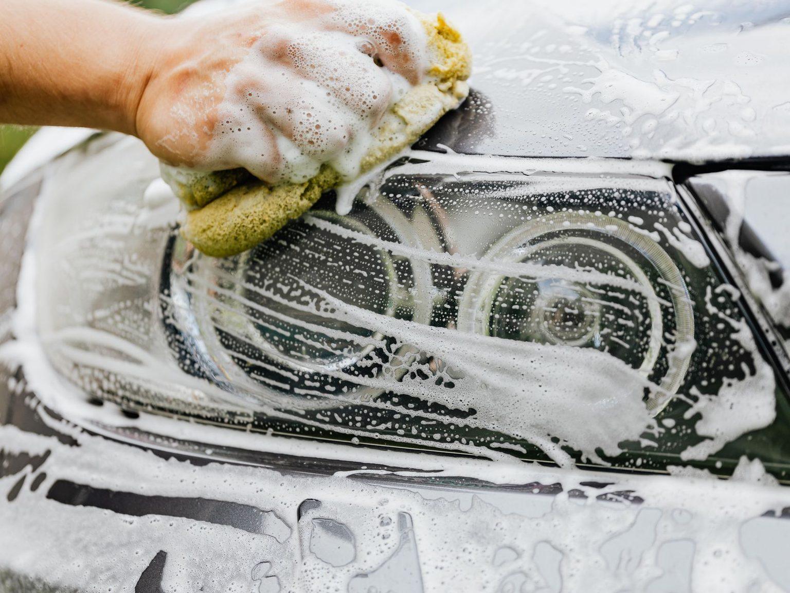 Professional car wash equipment and washing solutions